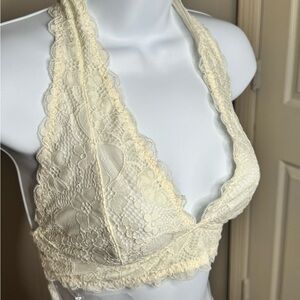 Free People Lace Halter Bralette in Cream size Large
